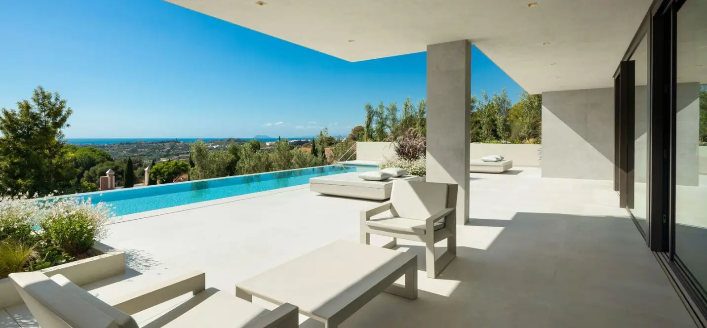 Sale of detached villa in Los Flamingos 1