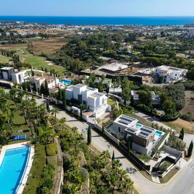 Sale of detached villa in Los Flamingos