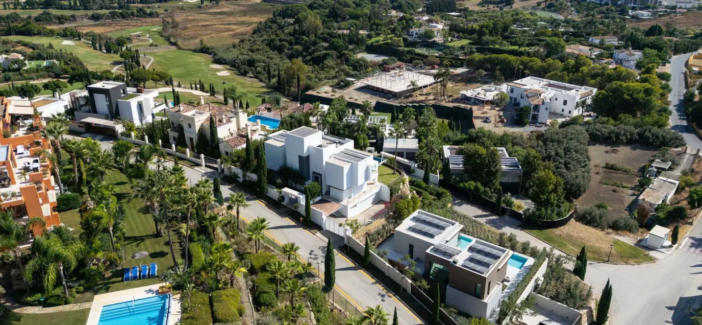 Sale of detached villa in Los Flamingos 3
