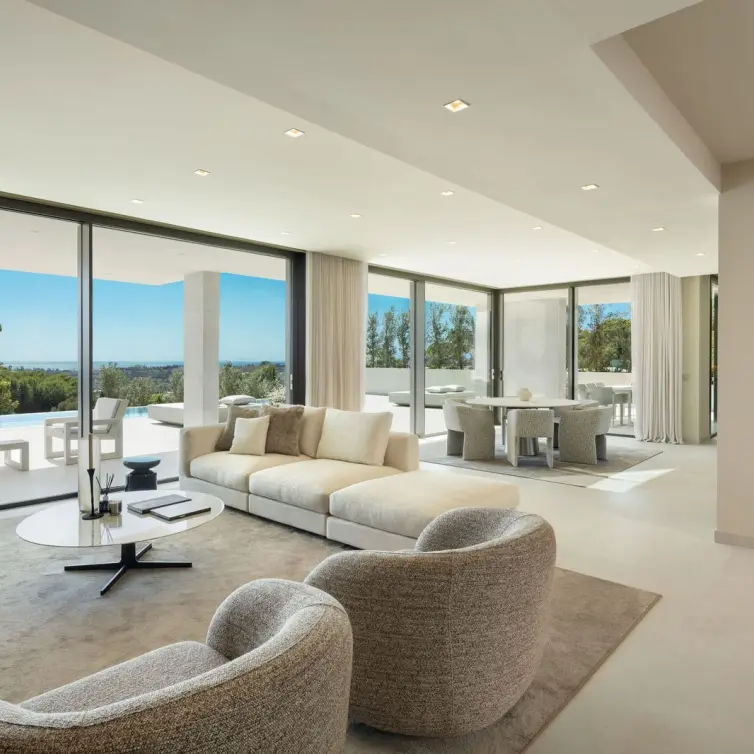 Sale of detached villa in Los Flamingos