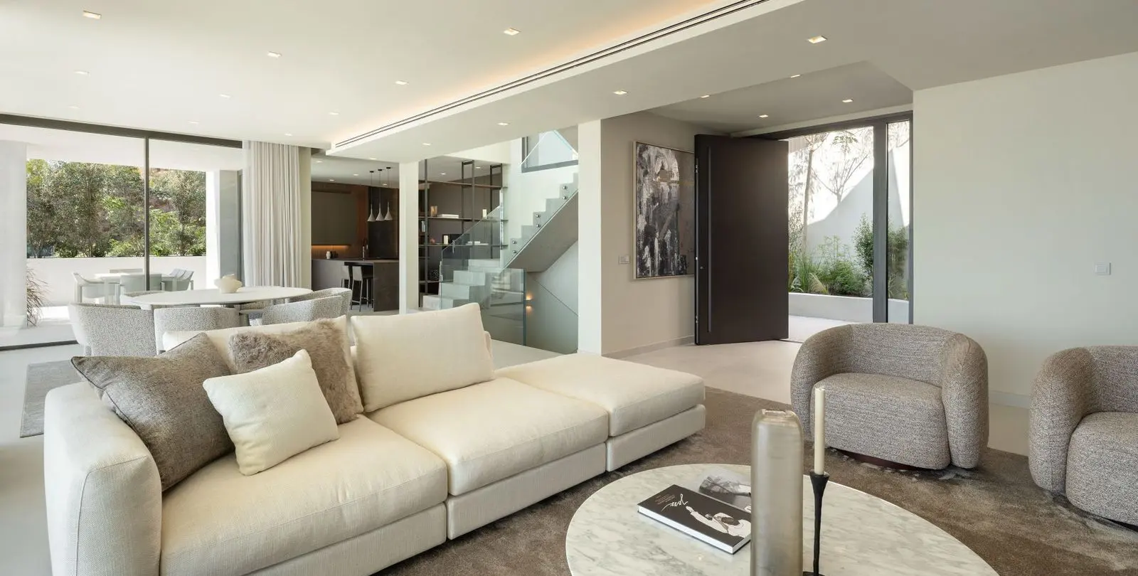 Venta de villa independiente en Los Flamingos 11