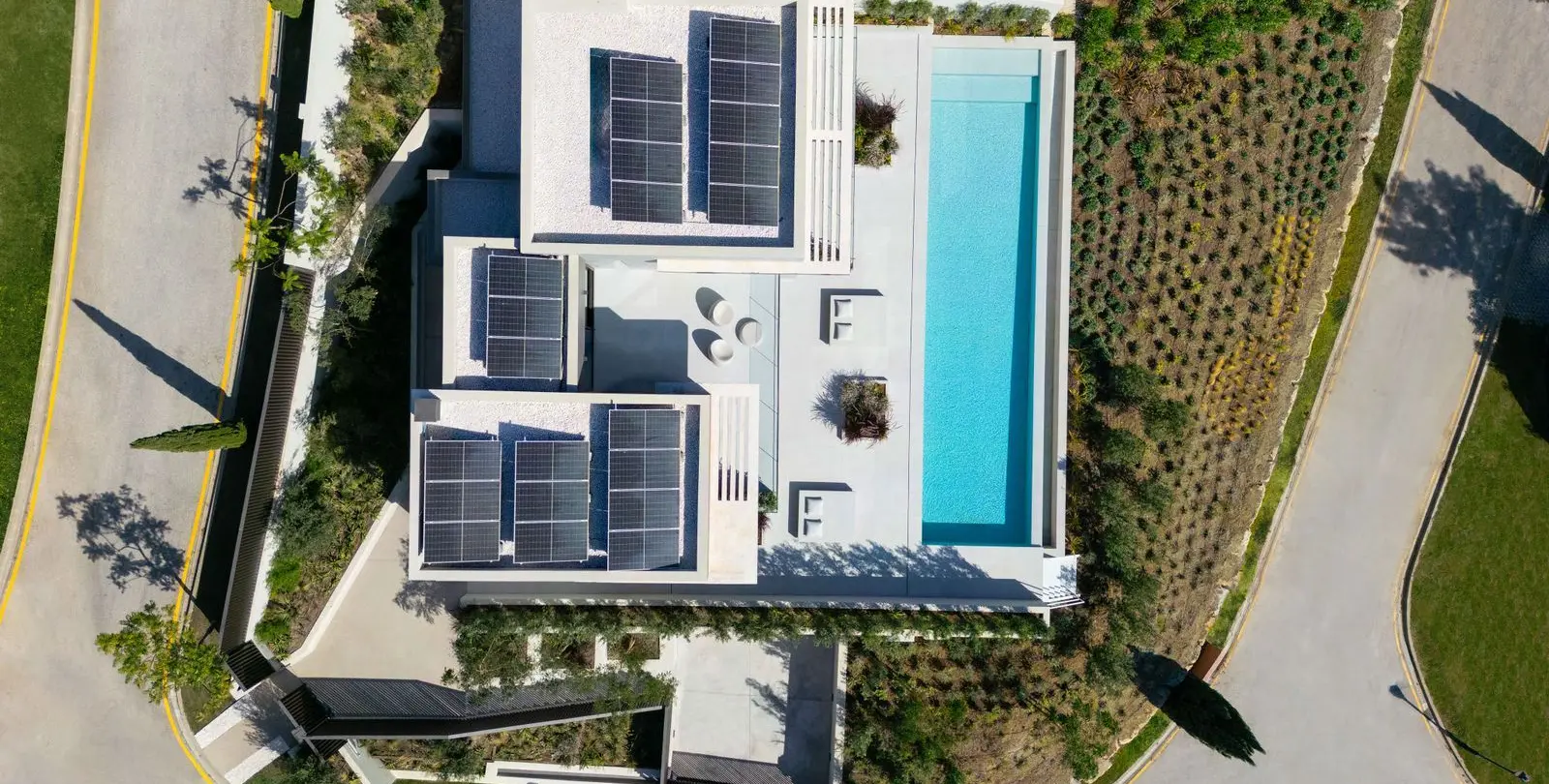 Venta de villa independiente en Los Flamingos 36
