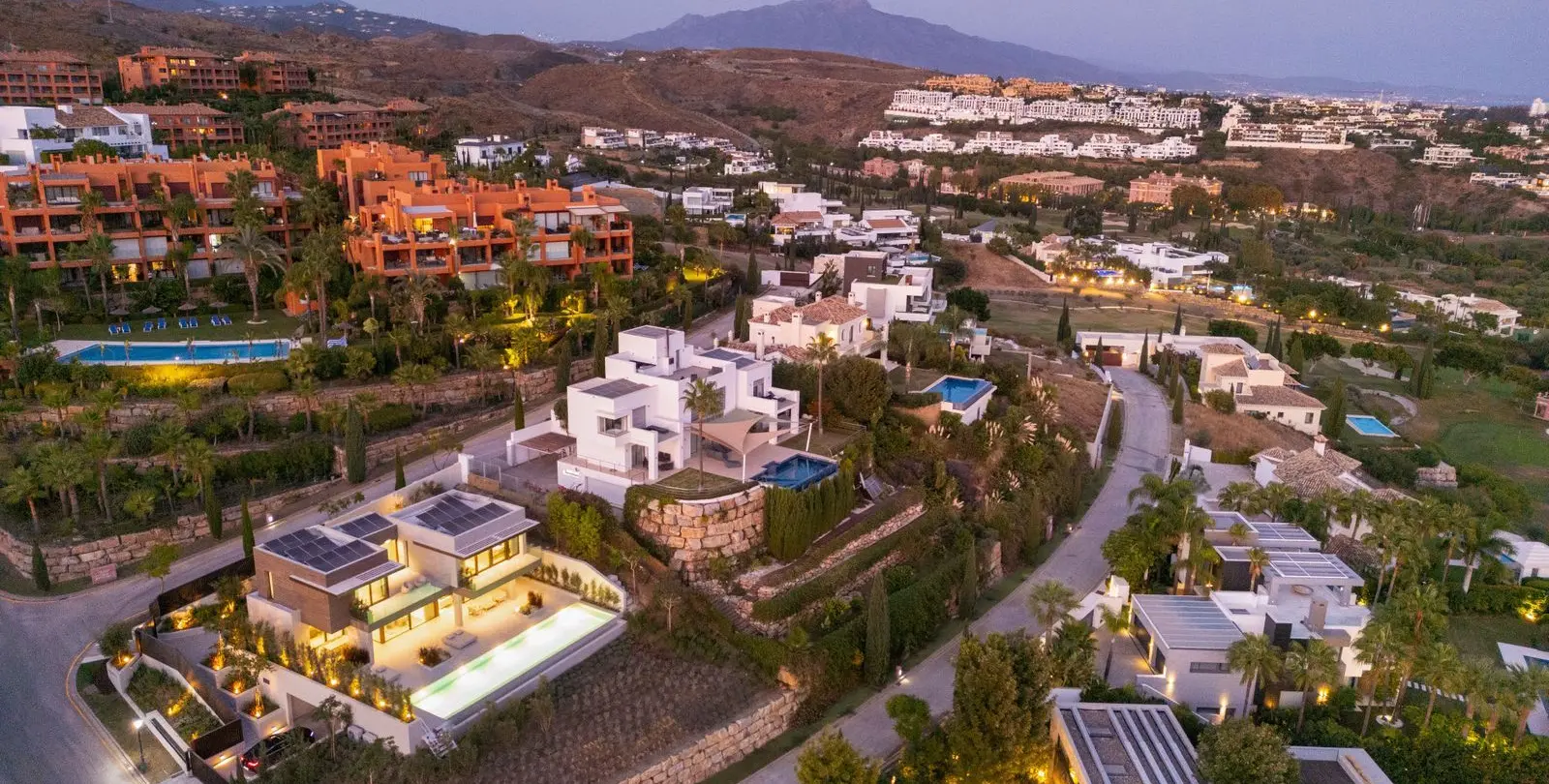 Venta de villa independiente en Los Flamingos 43
