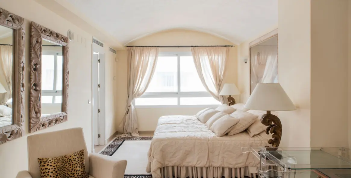 Venta de ático dúplex en Benalmadena 45
