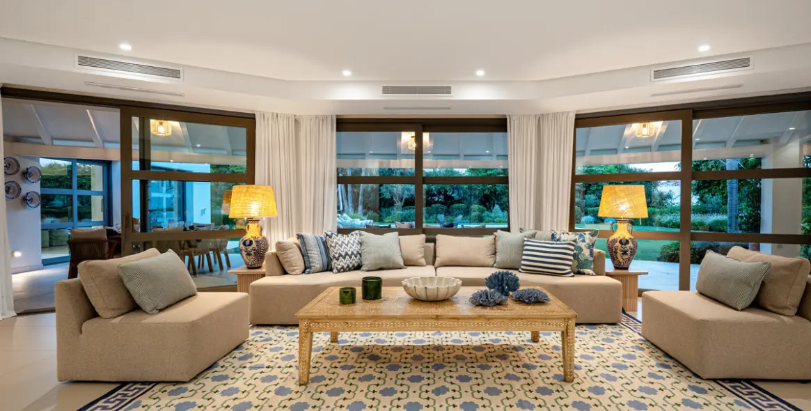 Sale of detached villa in Nueva Andalucía 8