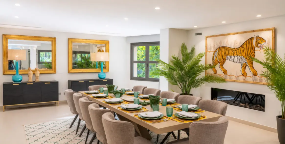 Sale of detached villa in Nueva Andalucía 12