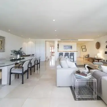 Venta de ático en Marbella