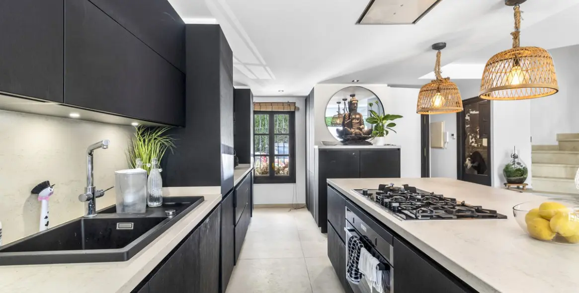 Long-term rent of townhouse in Nagüeles 1