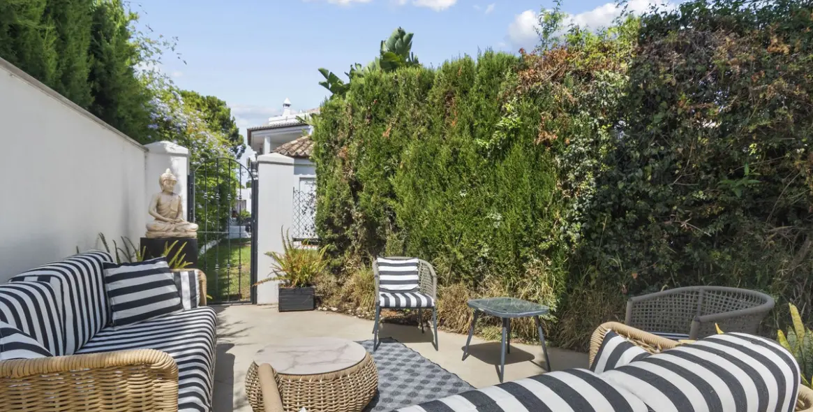 Long-term rent of townhouse in Nagüeles 21