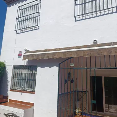 Venta de adosado en Estepona