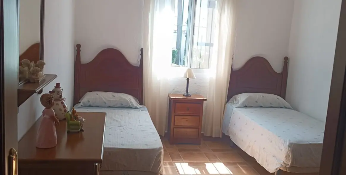 Sale of townhouse in Estepona 27