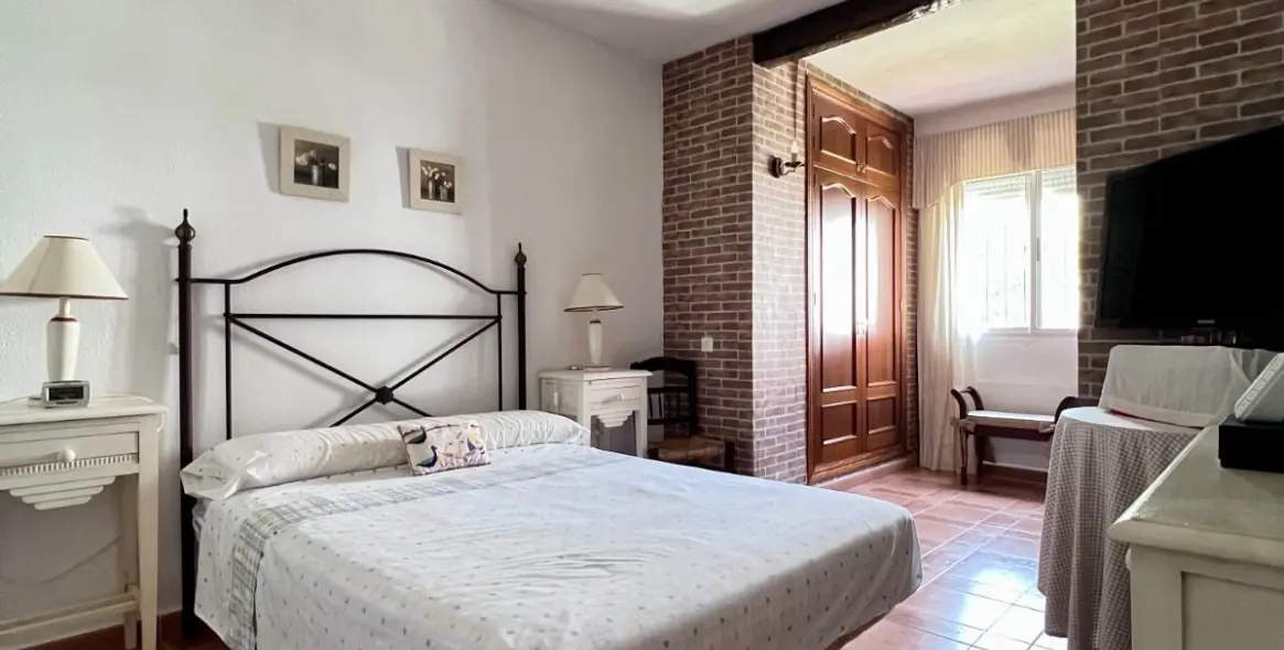 Sale of townhouse in Estepona 29