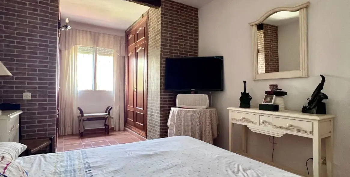 Sale of townhouse in Estepona 30