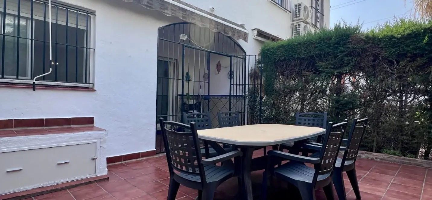 Venta de adosado en Estepona 1