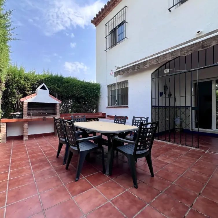 Venta de adosado en Estepona