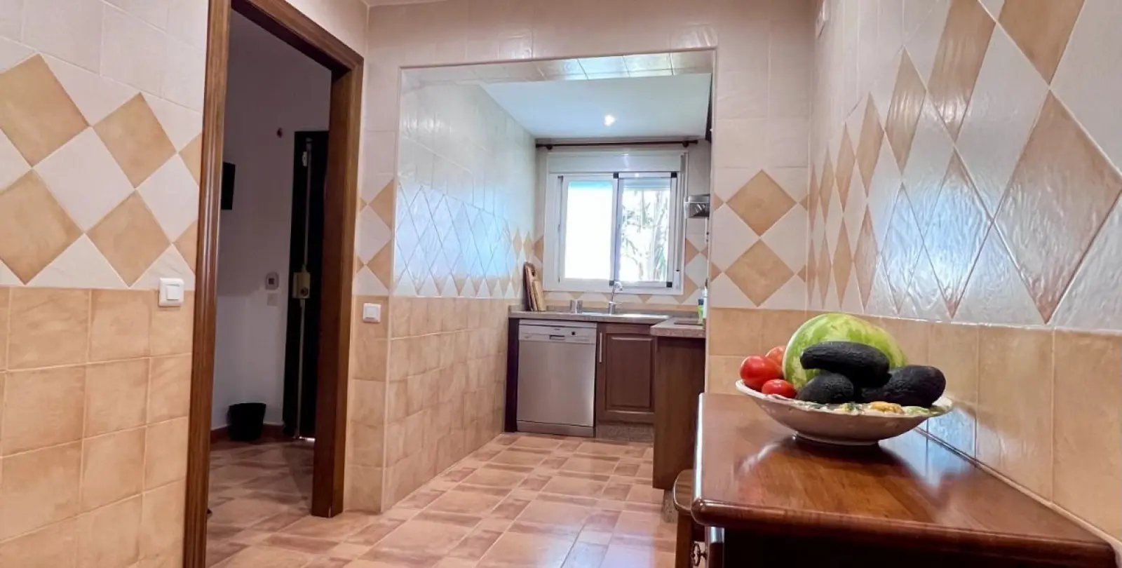 Sale of townhouse in Estepona 16