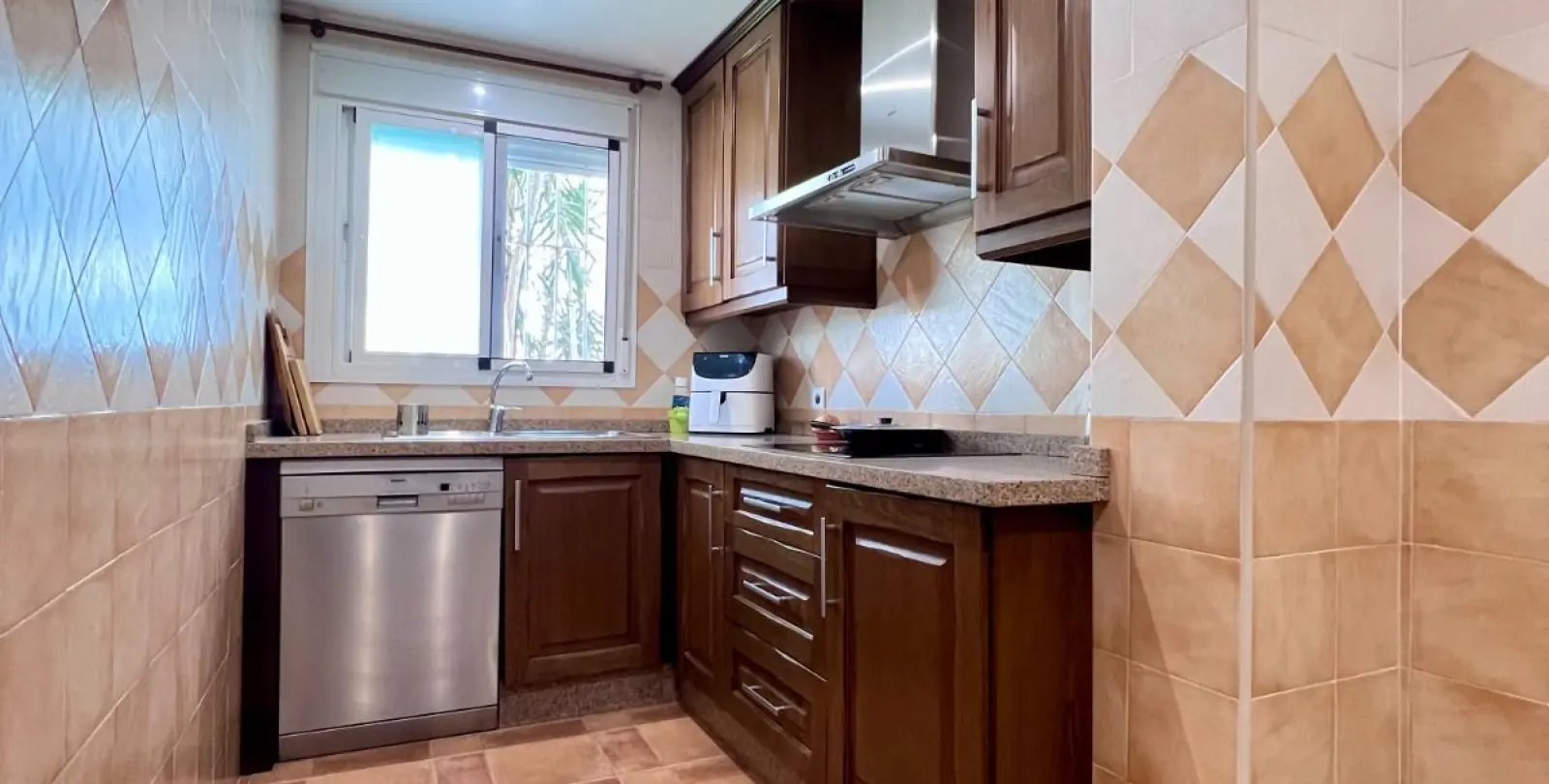 Sale of townhouse in Estepona 20