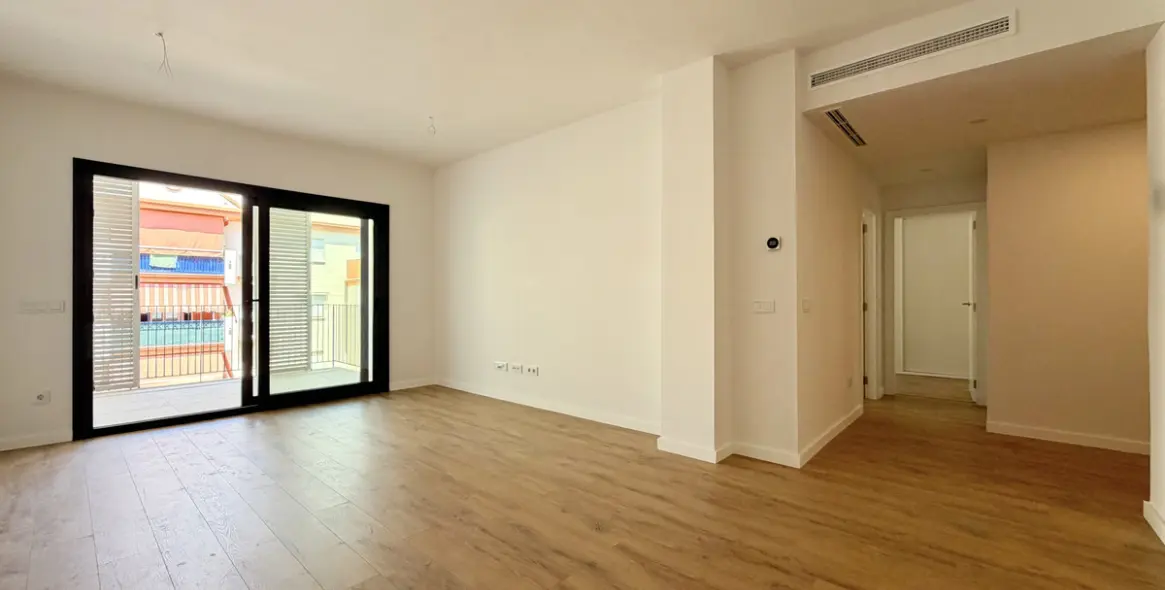 Продажа апартаментов на среднем этаже в Estepona 5