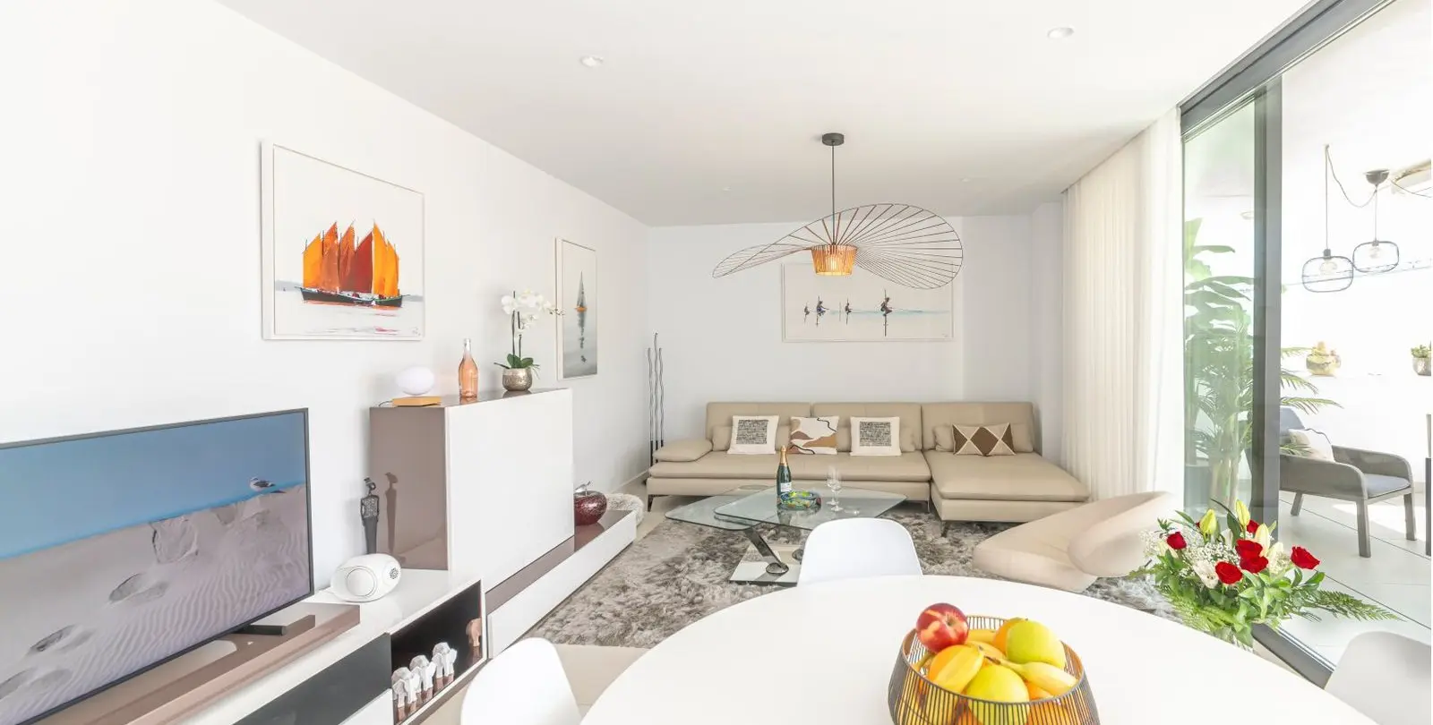 Sale of middle floor apartment in Fuengirola 13