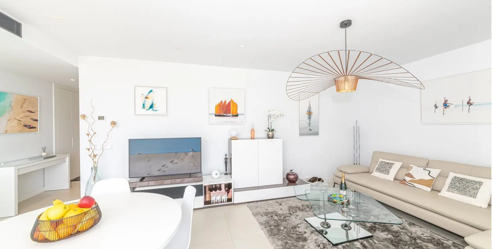 Sale of middle floor apartment in Fuengirola 14