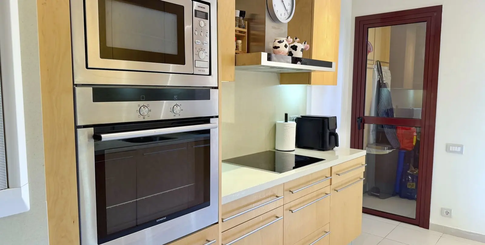Venta de apartamento en planta media en Estepona 8