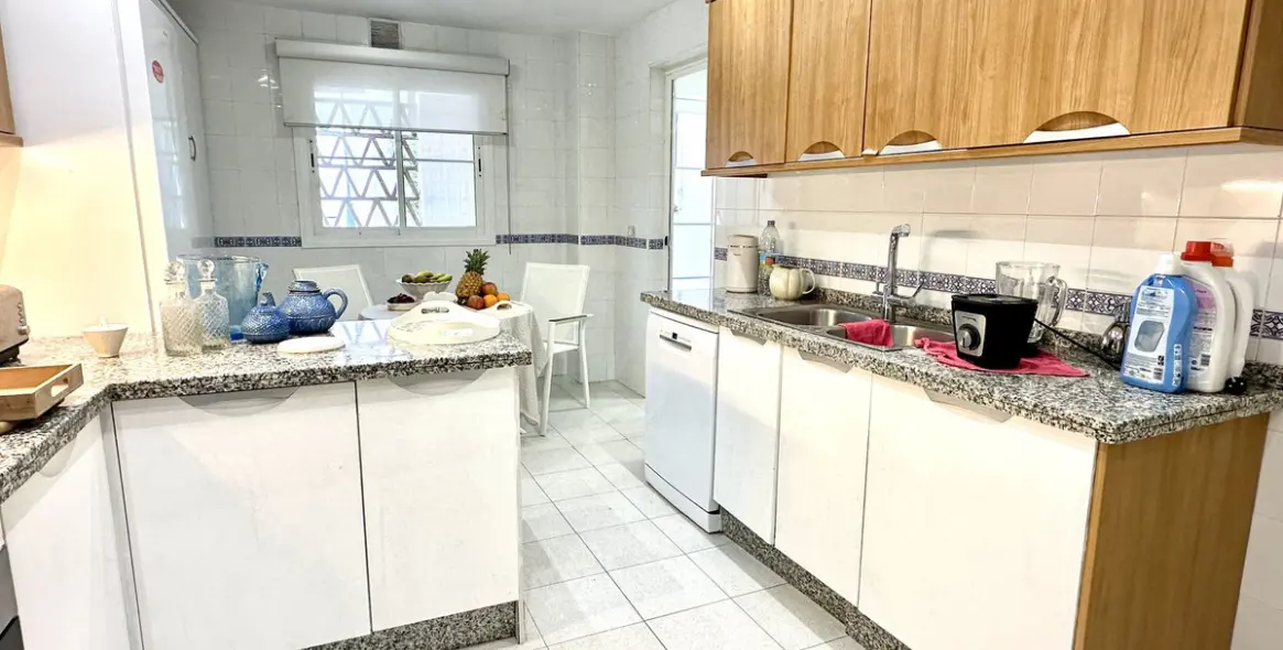 Long-term rent of ground floor apartment in San Pedro de Alcántara 12