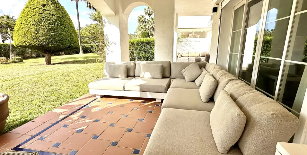 Long-term rent of ground floor apartment in San Pedro de Alcántara 39