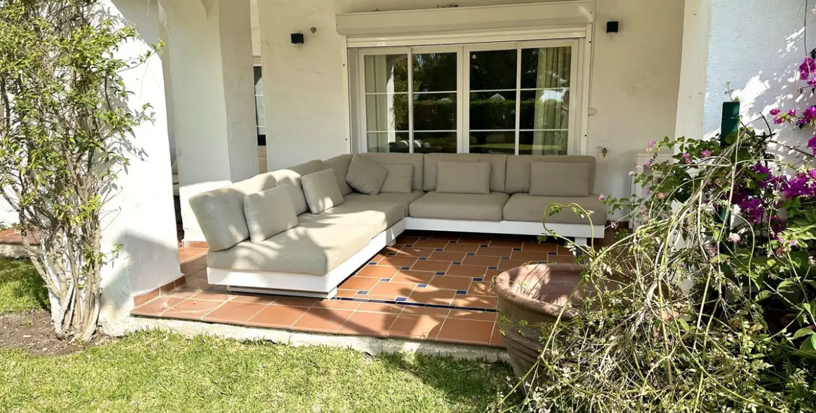 Long-term rent of ground floor apartment in San Pedro de Alcántara 40