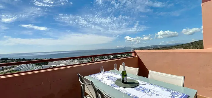 Sale of penthouse in Manilva 0