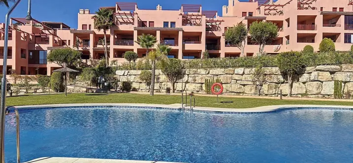 Sale of penthouse in Manilva 3