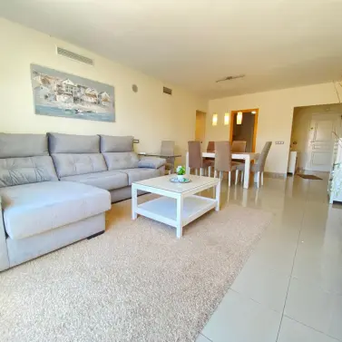 Продажа апартаментов на среднем этаже в Estepona