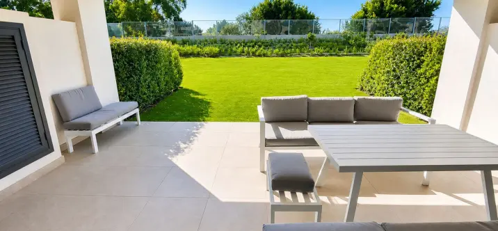 Продажа апартаментов на первом этаже в Casares Playa 3