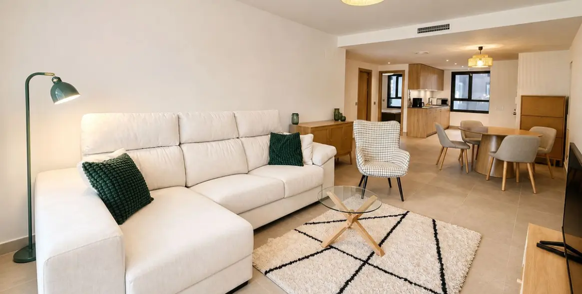 Продажа апартаментов на первом этаже в Casares Playa 5