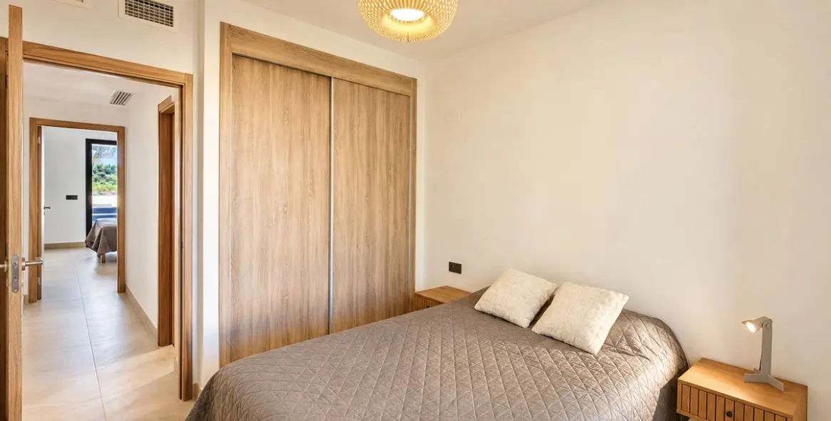 Продажа апартаментов на первом этаже в Casares Playa 12
