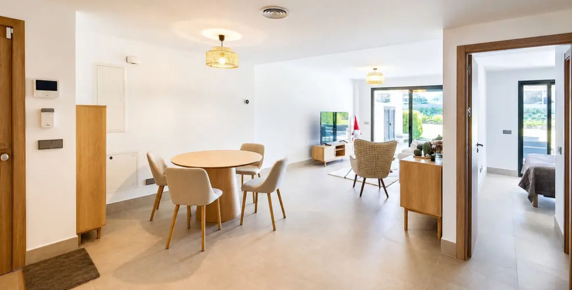 Продажа апартаментов на первом этаже в Casares Playa 27