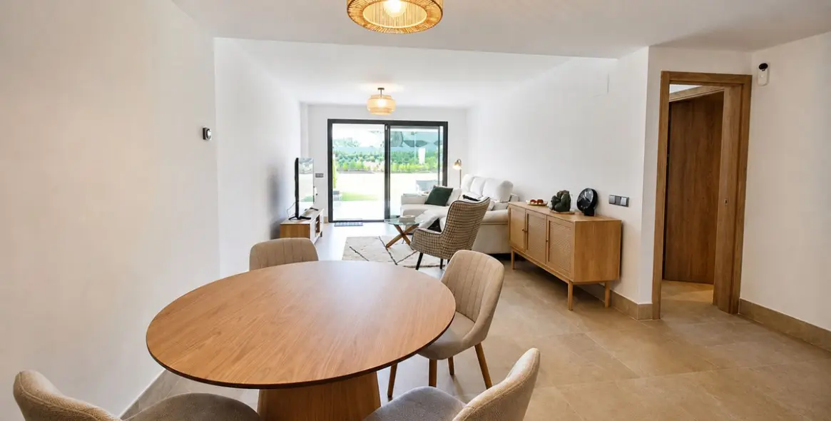 Продажа апартаментов на первом этаже в Casares Playa 29