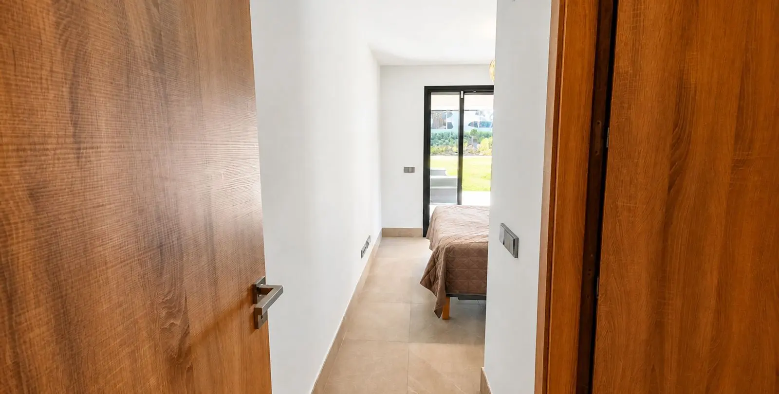 Продажа апартаментов на первом этаже в Casares Playa 34