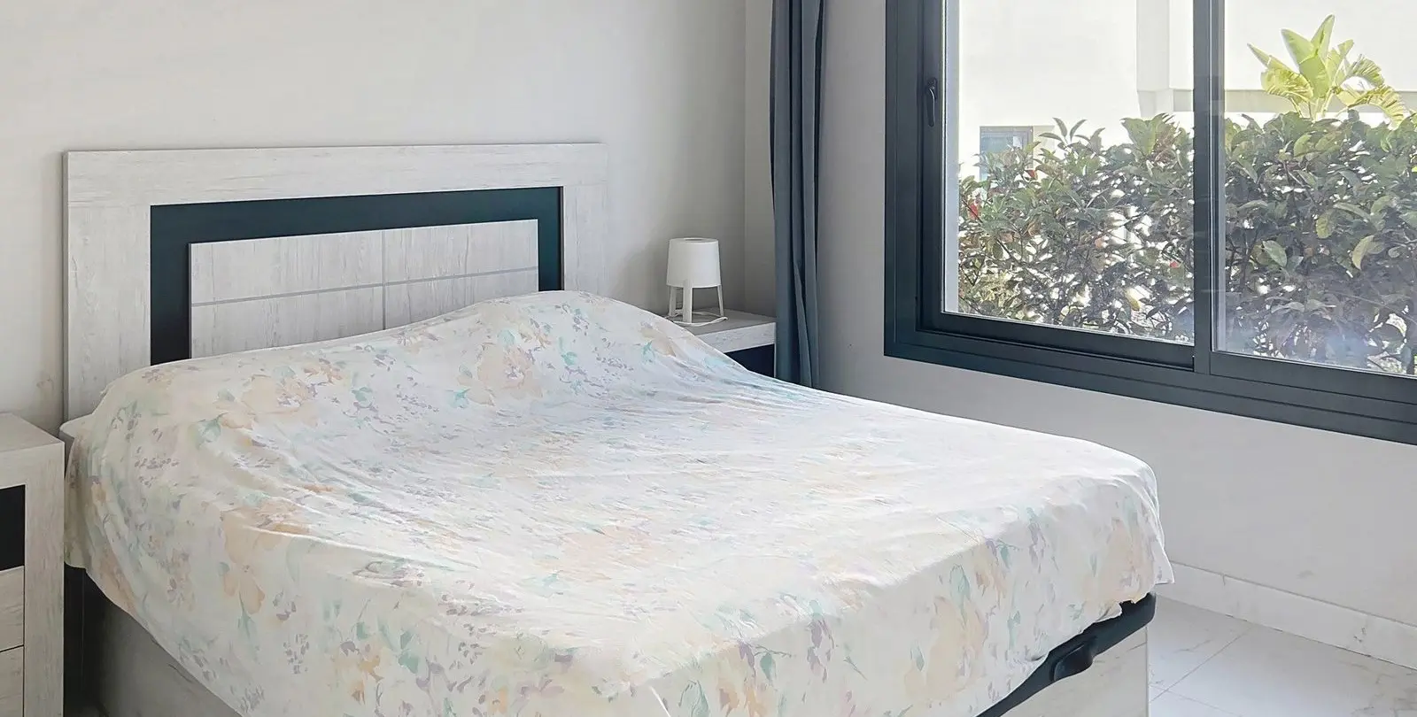 Продажа апартаментов на первом этаже в Casares 16