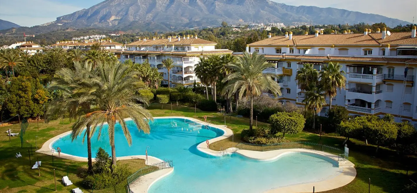 Продажа пентхауса в Nueva Andalucía 0