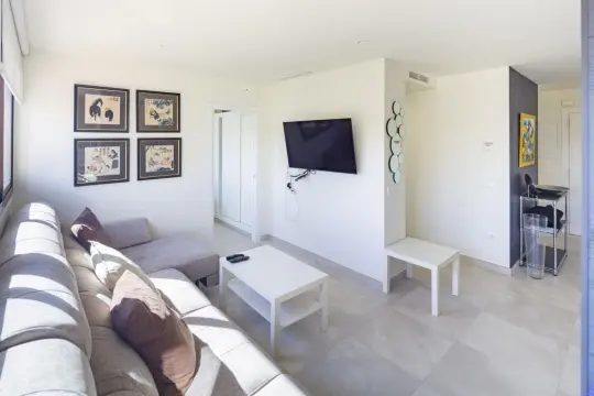 Image 4 thumb