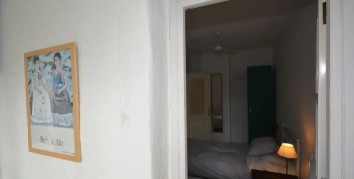 Sale of middle floor apartment in The Golden Mile 18
