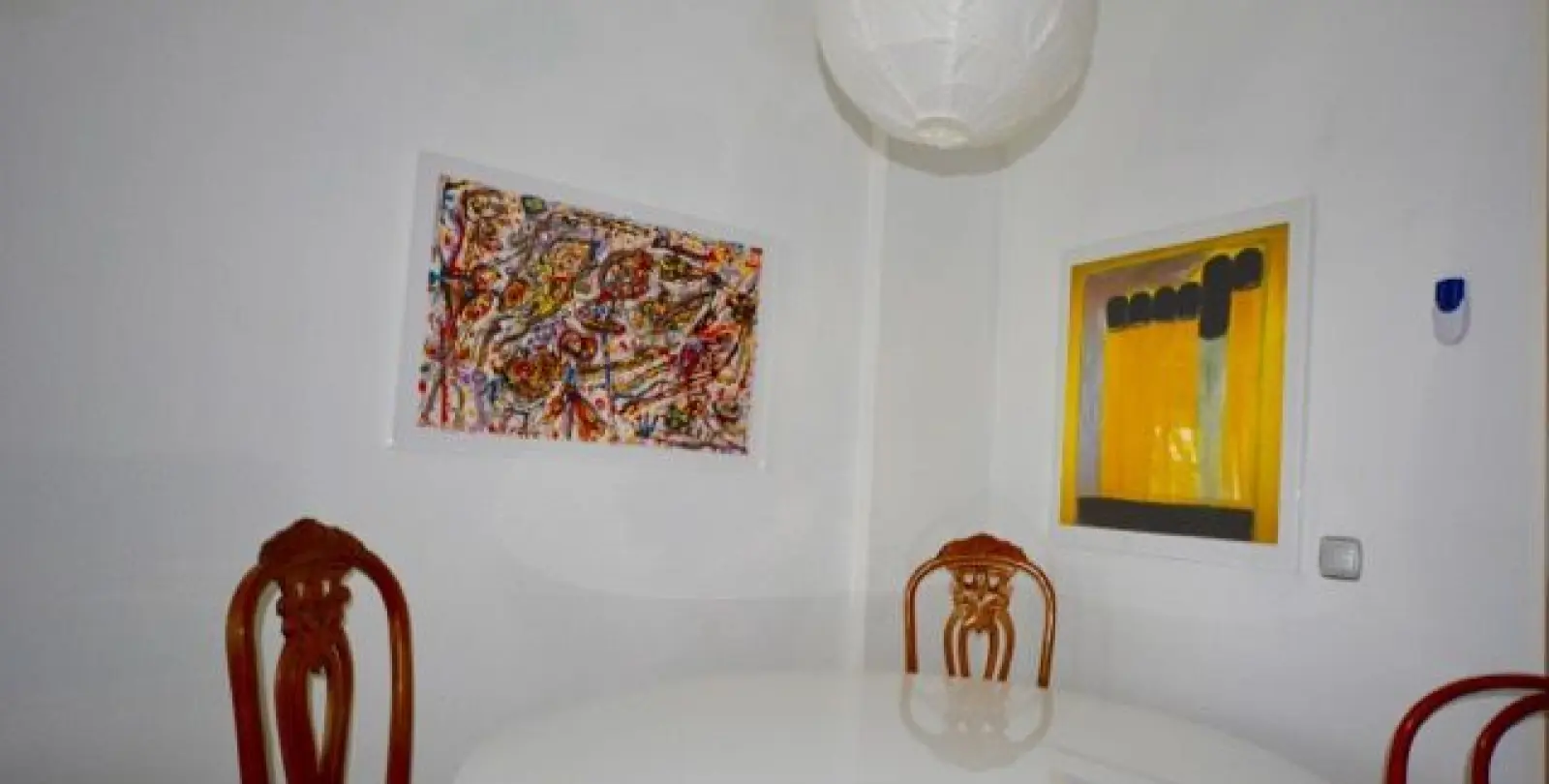Sale of middle floor apartment in The Golden Mile 6