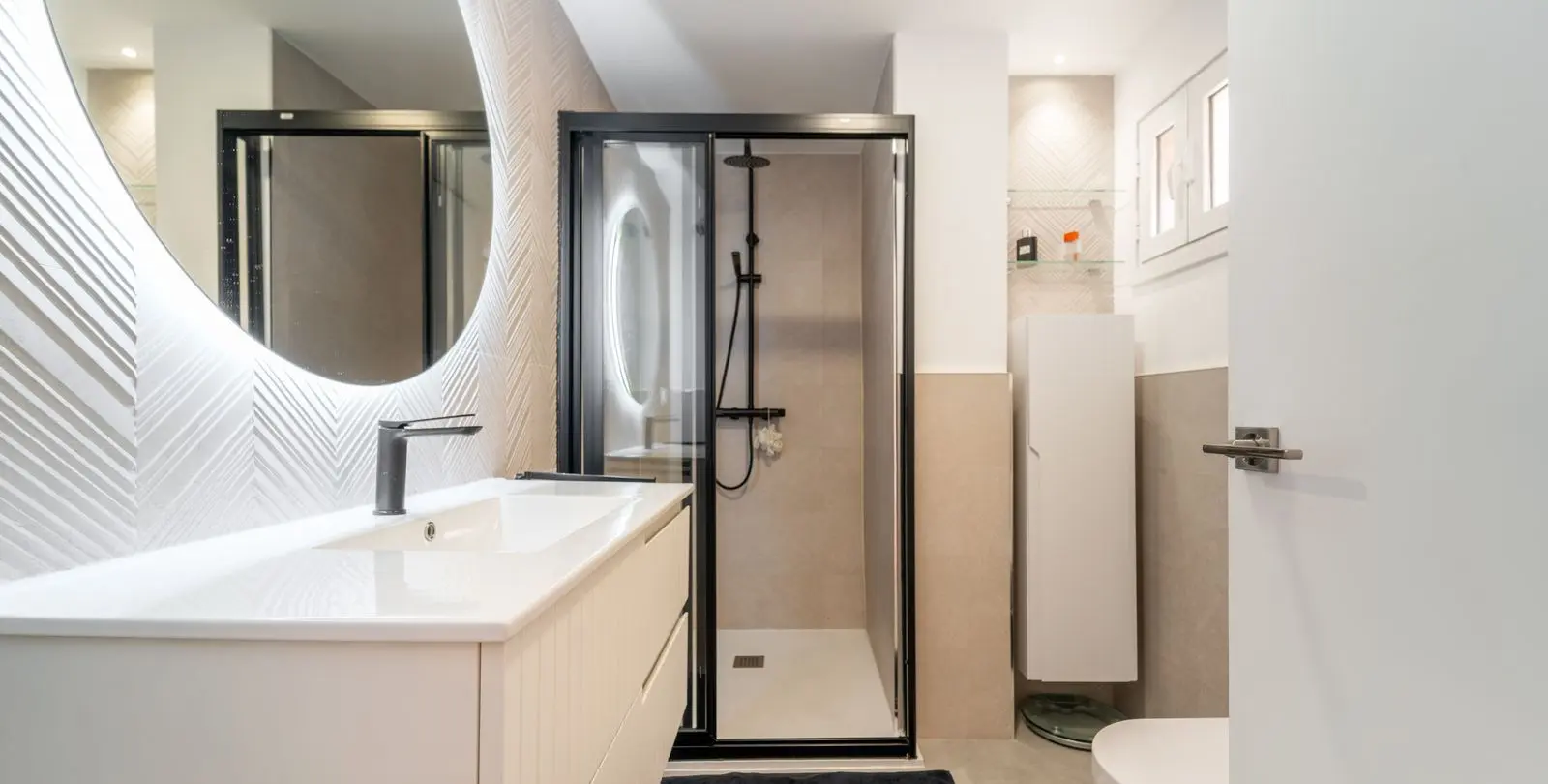 Sale of middle floor apartment in Málaga Centro 15