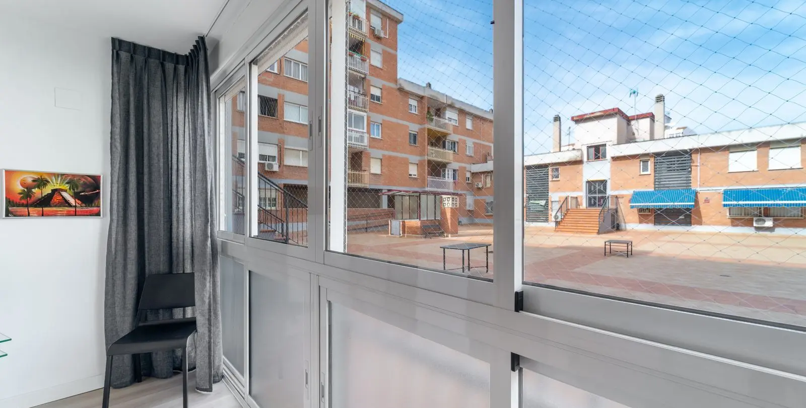 Sale of middle floor apartment in Málaga Centro 20