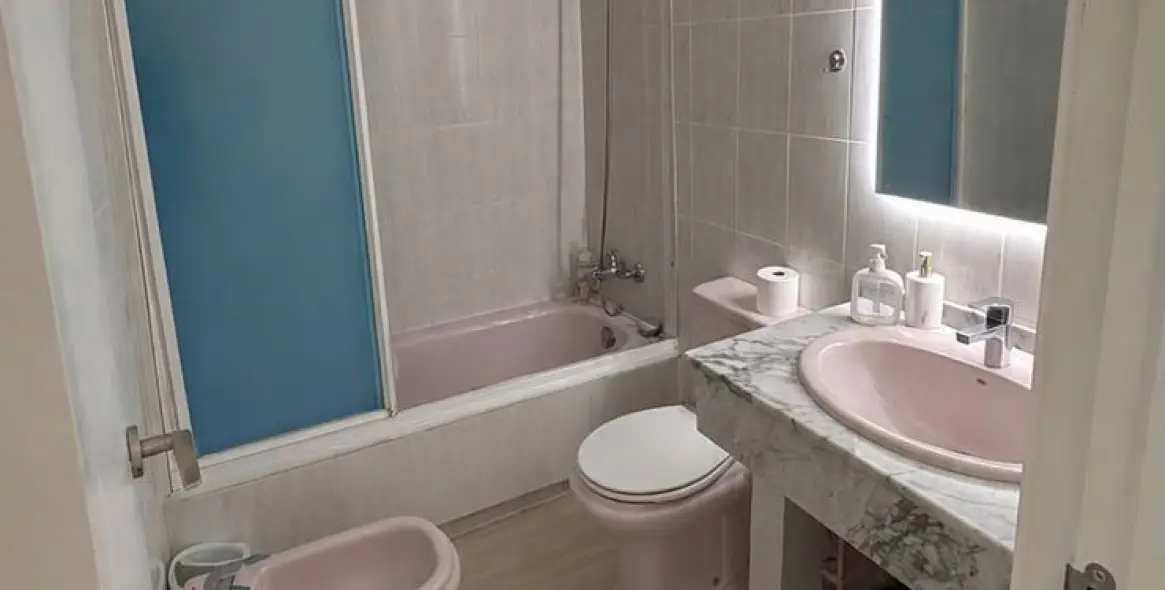 Sale of penthouse in Estepona 10