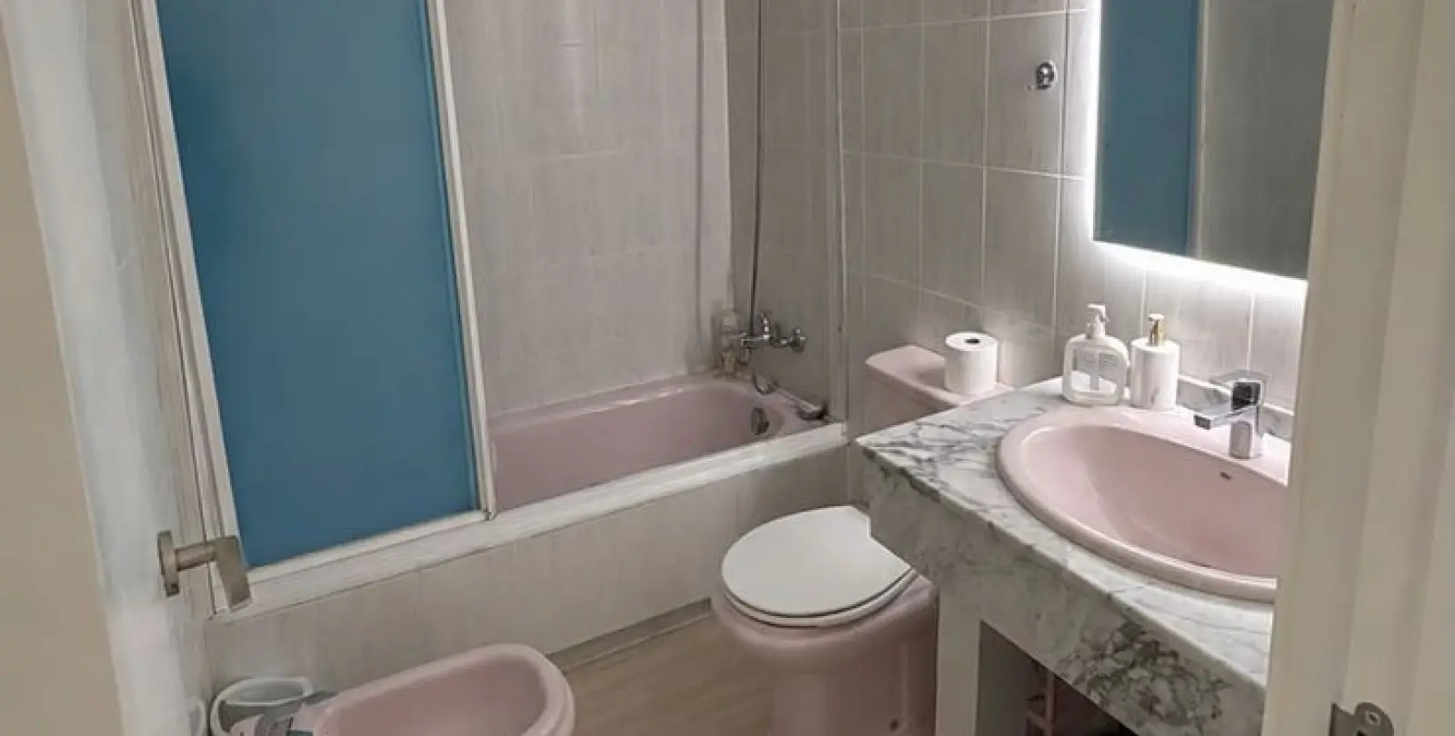 Sale of penthouse in Estepona 10