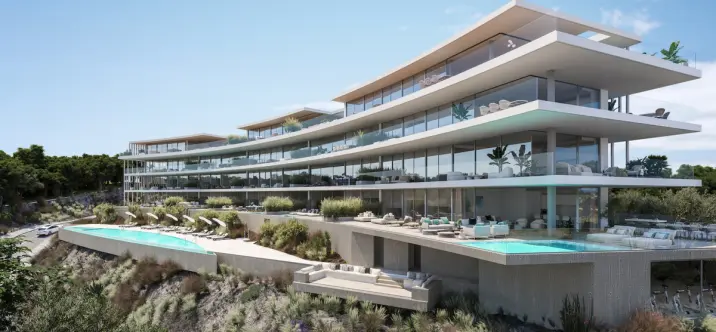 Sale of middle floor apartment in Fuengirola 1