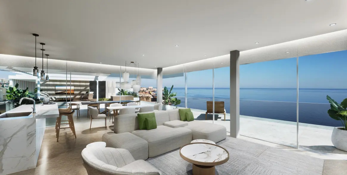 Sale of middle floor apartment in Fuengirola 4