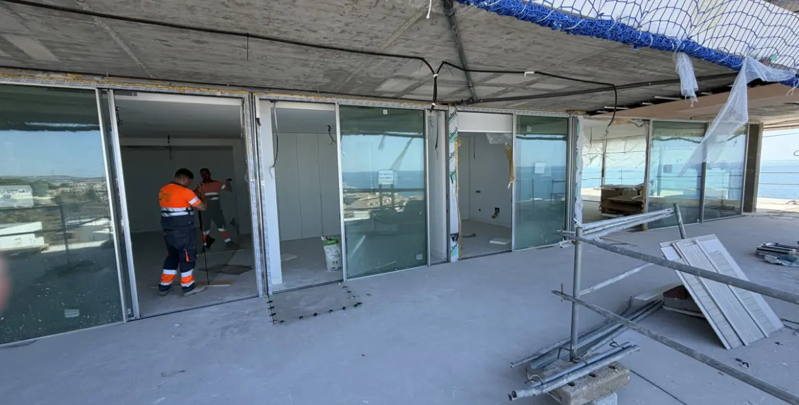 Sale of middle floor apartment in Fuengirola 20