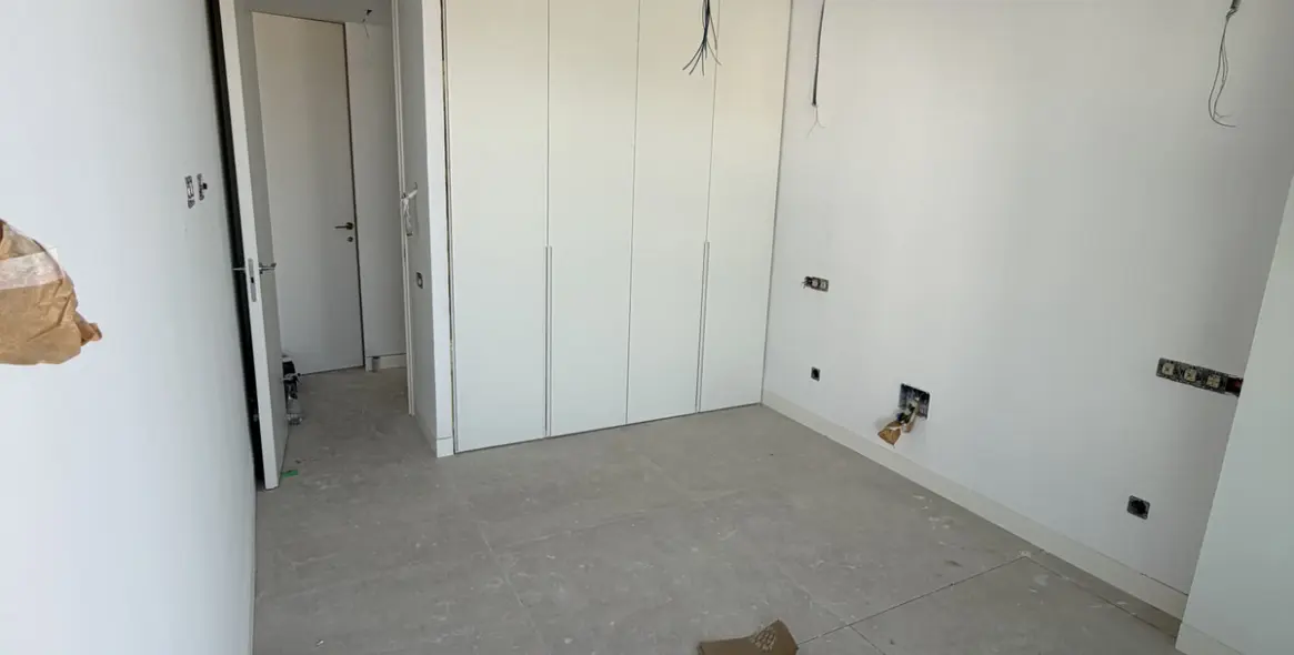 Sale of middle floor apartment in Fuengirola 39